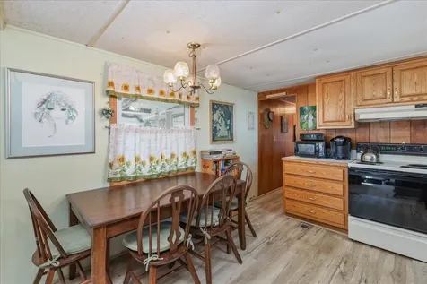 99 Hayes Mobile Home Park Exeter NH 03833