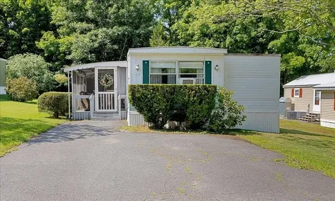 99 Hayes Mobile Home Park Exeter NH 03833