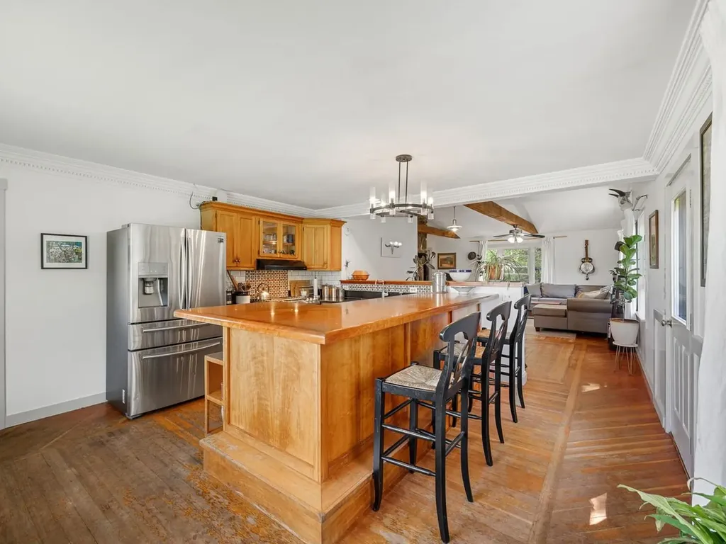 1290 Beaver Meadow Road Roxbury VT 05669