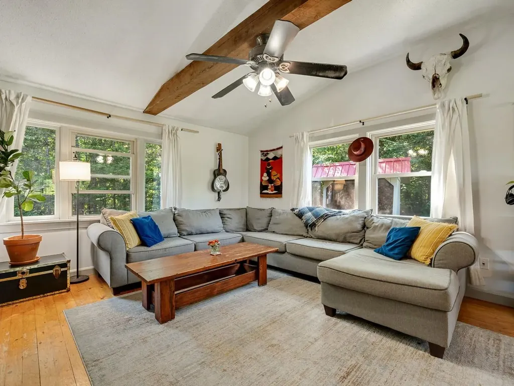 1290 Beaver Meadow Road Roxbury VT 05669