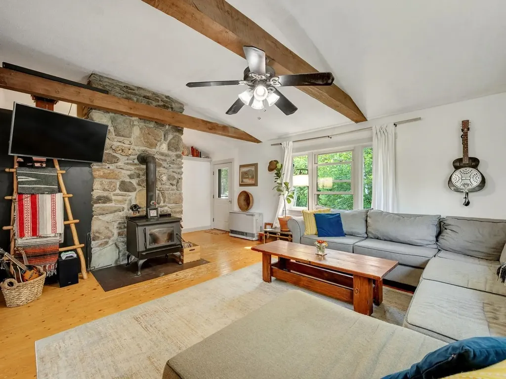 1290 Beaver Meadow Road Roxbury VT 05669
