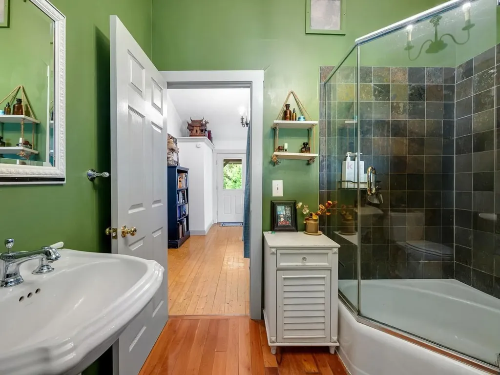 1290 Beaver Meadow Road Roxbury VT 05669