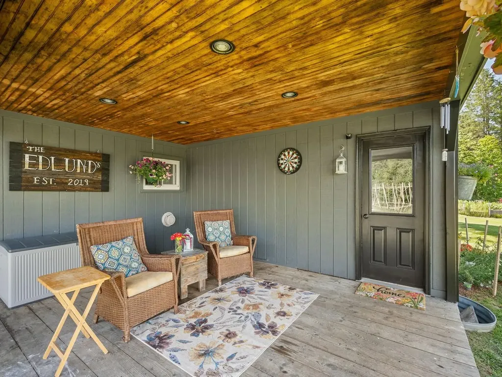 1290 Beaver Meadow Road Roxbury VT 05669