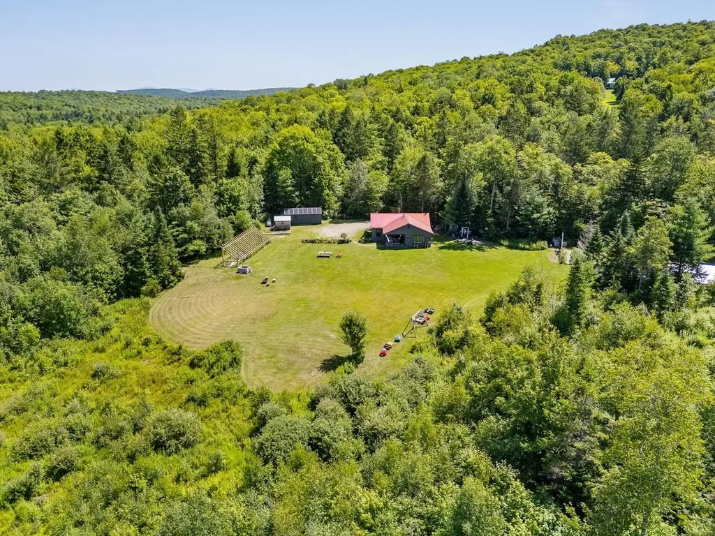 1290 Beaver Meadow Road Roxbury VT 05669