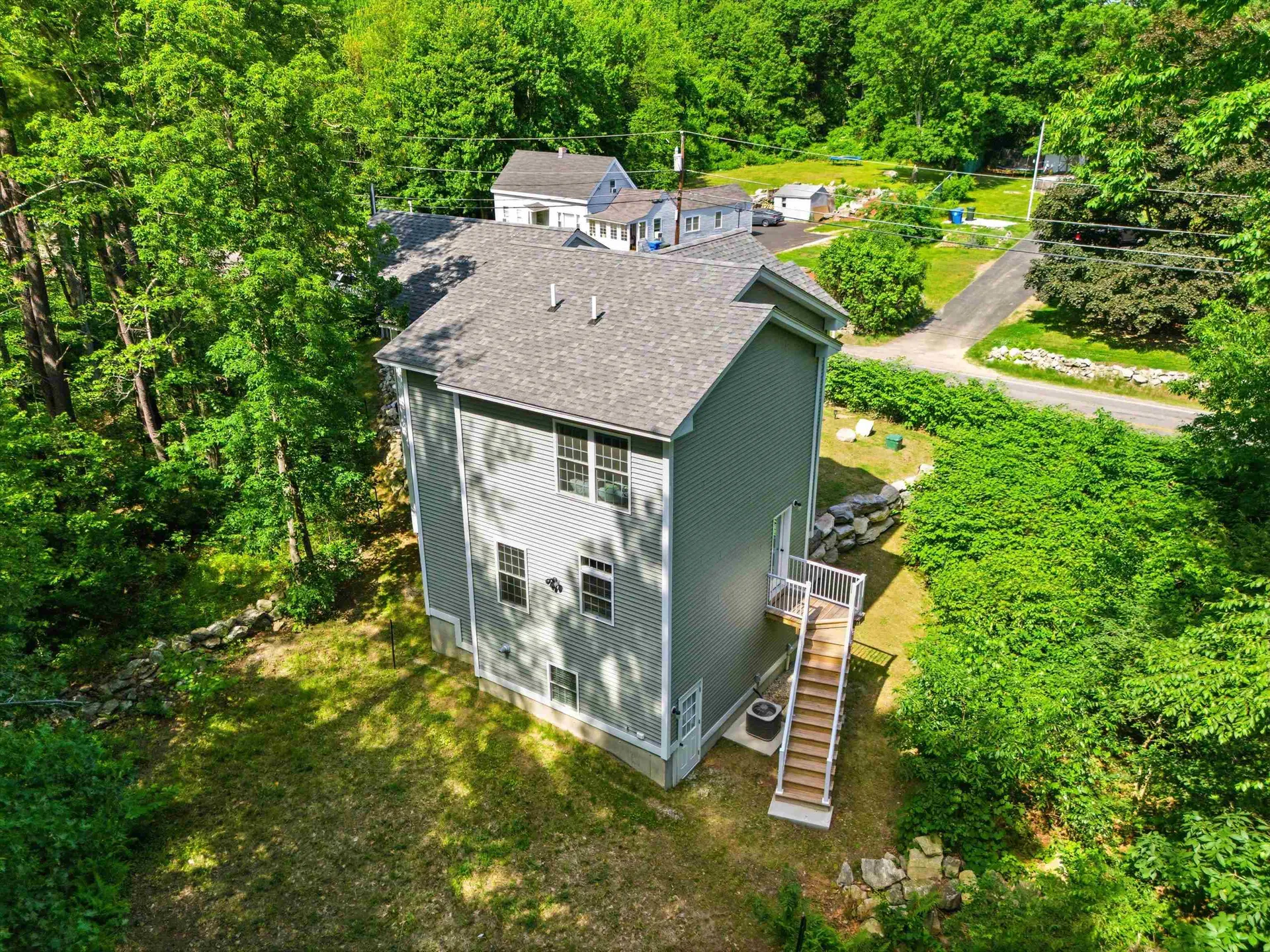 57 Hardy Road Londonderry NH 03053