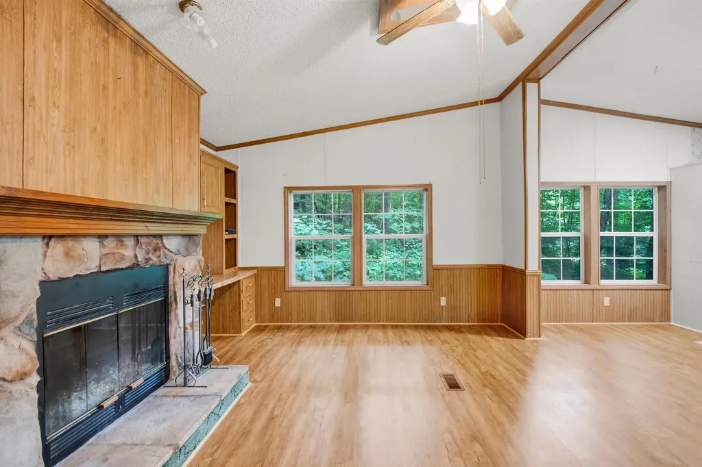 76 N Forty Lane Middlebury VT 05753