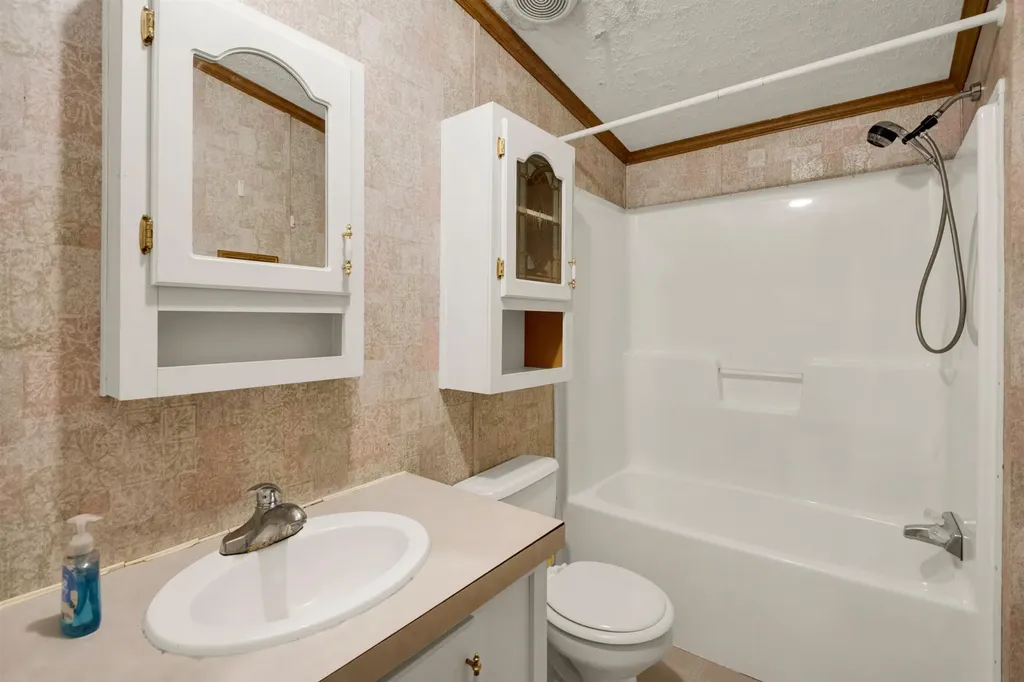 76 N Forty Lane Middlebury VT 05753