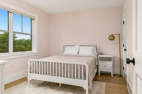 283 Middle Road Dover NH 03820