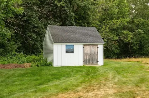 283 Middle Road Dover NH 03820