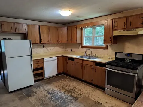 55 Hallwood Drive Surry NH 03431