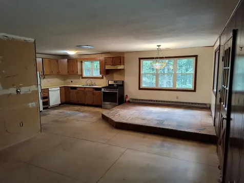 55 Hallwood Drive Surry NH 03431