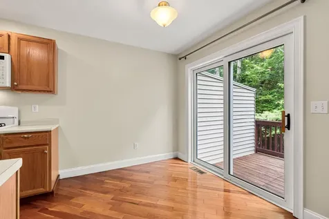 3 Plum Lane Newmarket NH 03857