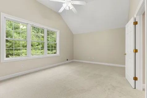 3 Plum Lane Newmarket NH 03857