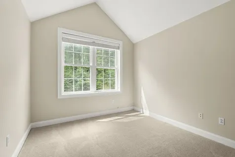 3 Plum Lane Newmarket NH 03857