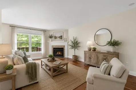 3 Plum Lane Newmarket NH 03857