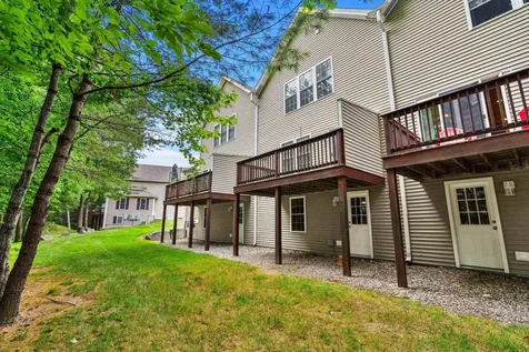 3 Plum Lane Newmarket NH 03857