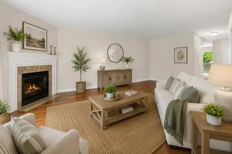 3 Plum Lane Newmarket NH 03857