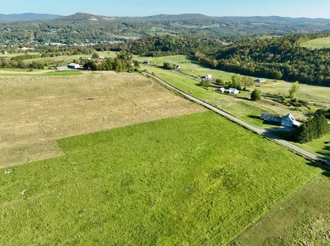 19 Upper Usle Road Barre Town VT 05641