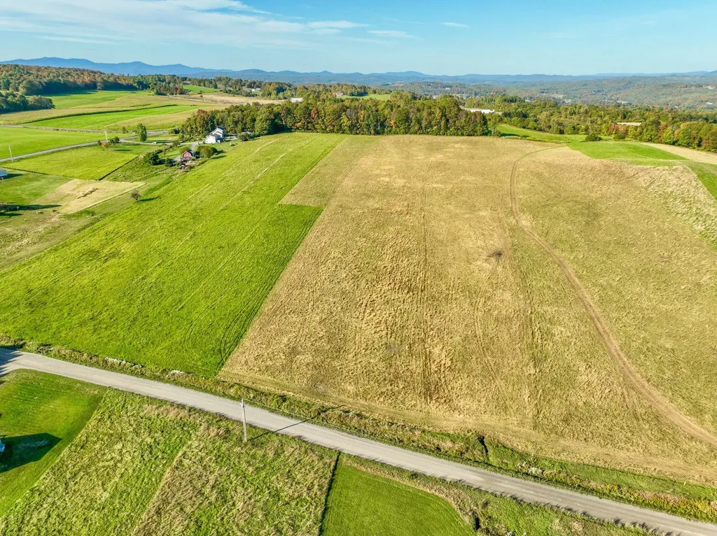 19 Upper Usle Road Barre Town VT 05641