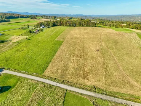 19 Upper Usle Road Barre Town VT 05641