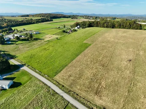19 Upper Usle Road Barre Town VT 05641