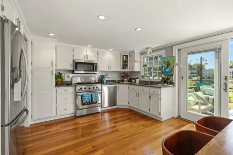 18 Walden Street Portsmouth NH 03801
