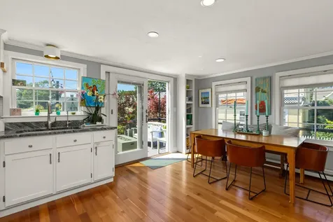 18 Walden Street Portsmouth NH 03801