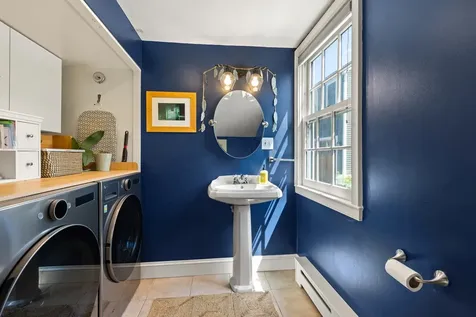 18 Walden Street Portsmouth NH 03801