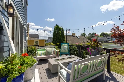 18 Walden Street Portsmouth NH 03801