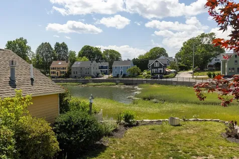 18 Walden Street Portsmouth NH 03801