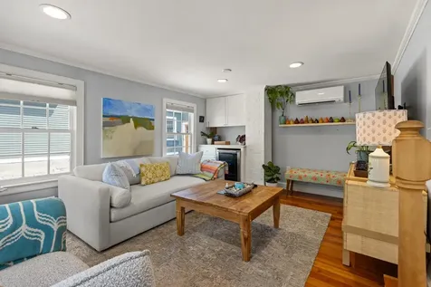 18 Walden Street Portsmouth NH 03801