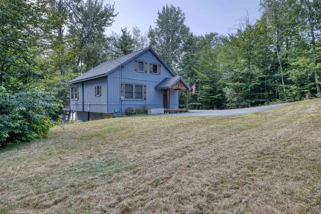 34 Elm Street Ossipee NH 03864