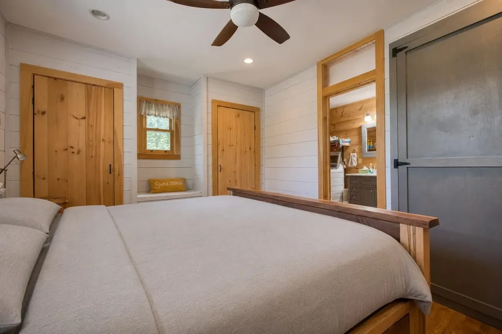 34 Elm Street Ossipee NH 03864