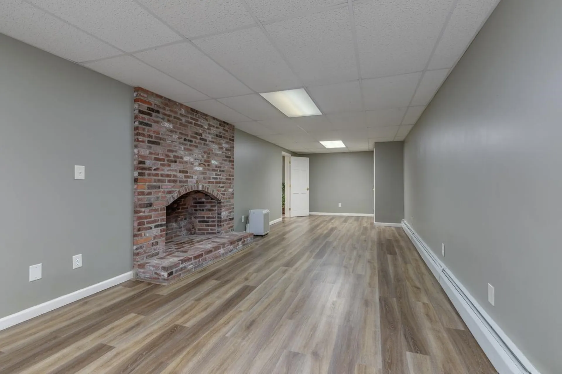 22 Horace Greeley Road Amherst NH 03031