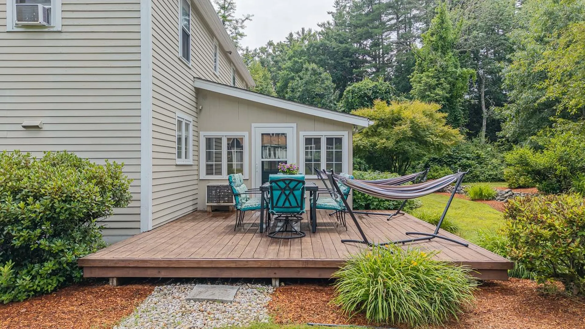 22 Horace Greeley Road Amherst NH 03031