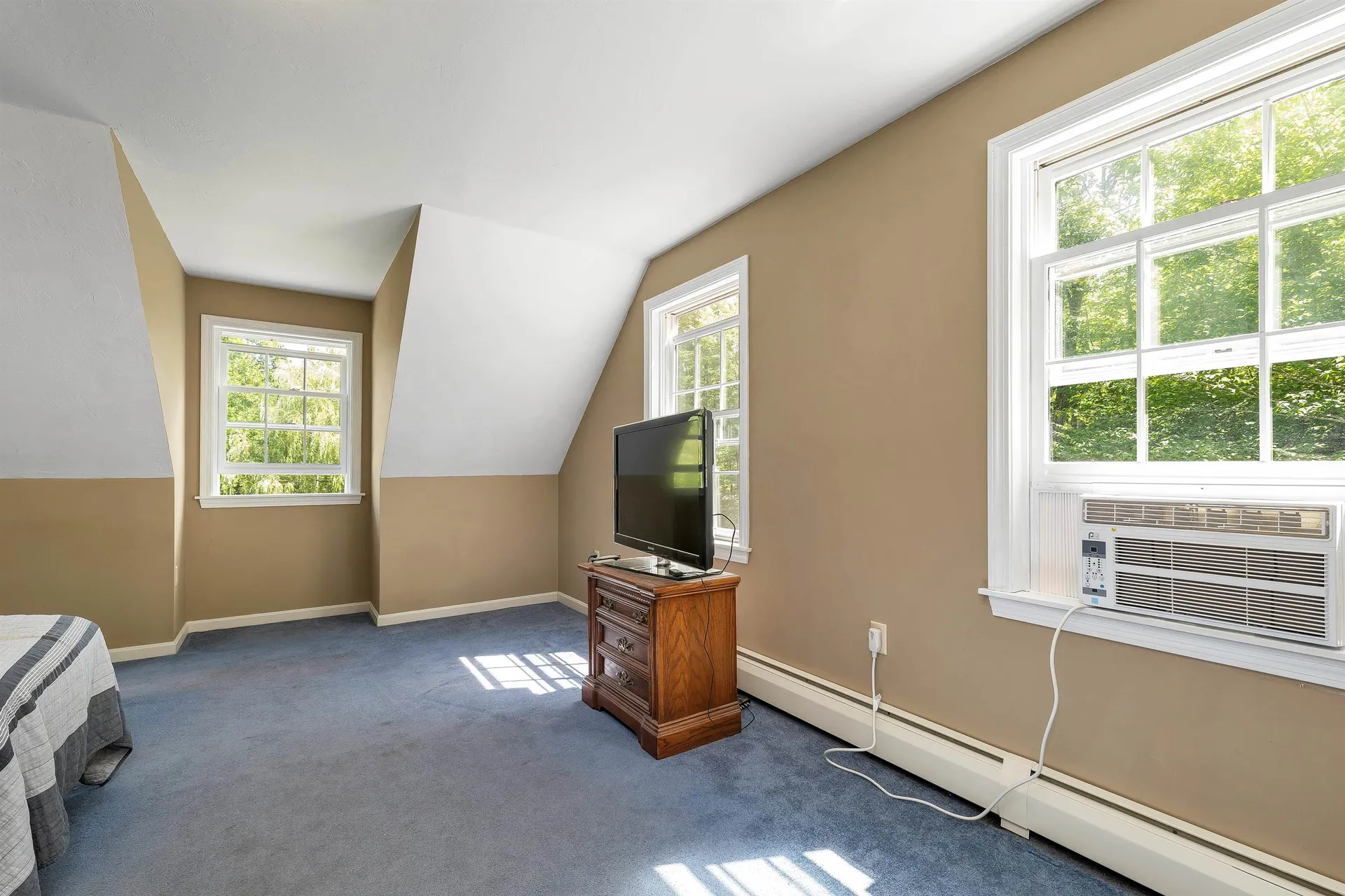 19 Vonhurst Road Moultonborough NH 03254