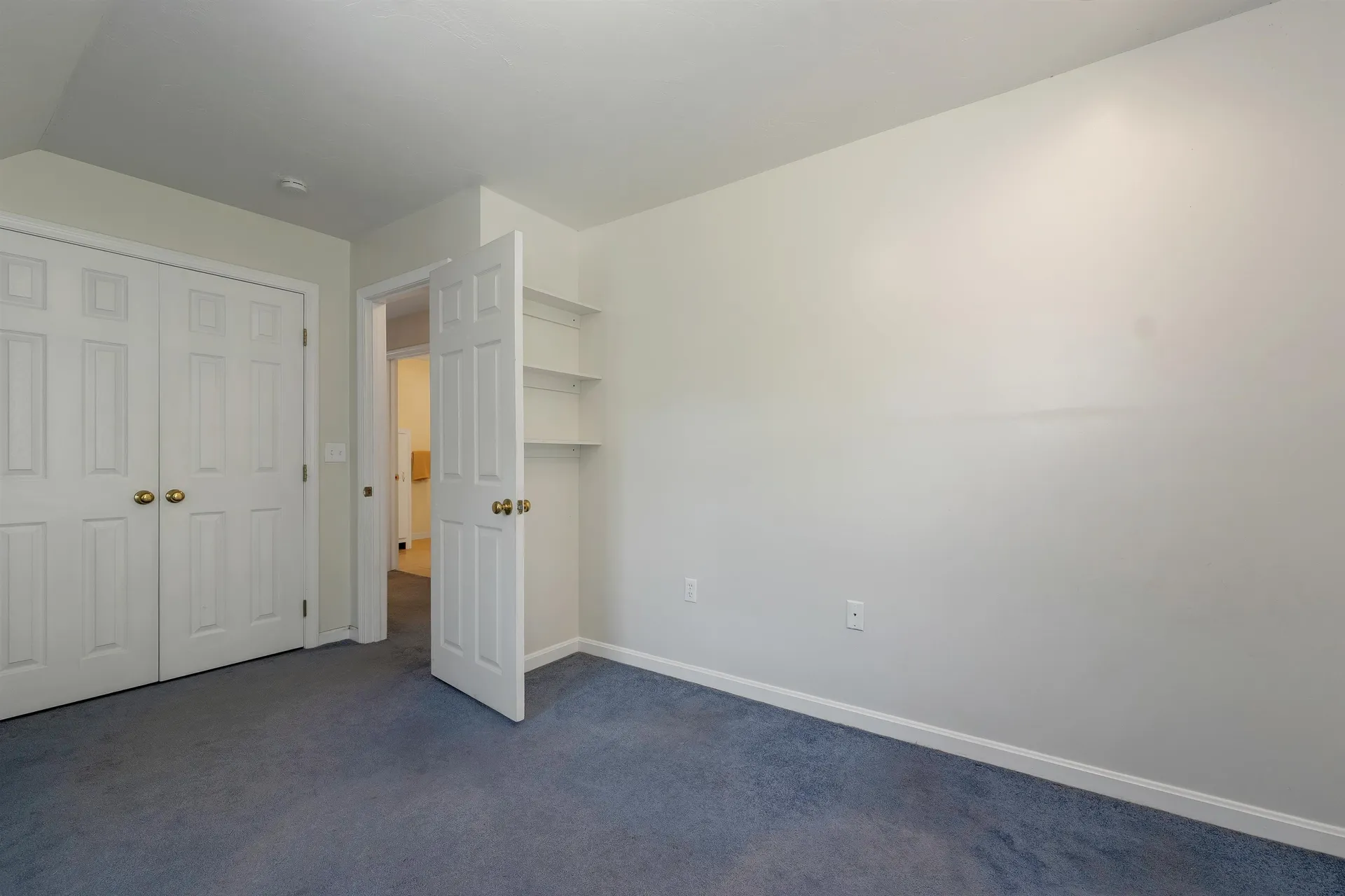 19 Vonhurst Road Moultonborough NH 03254