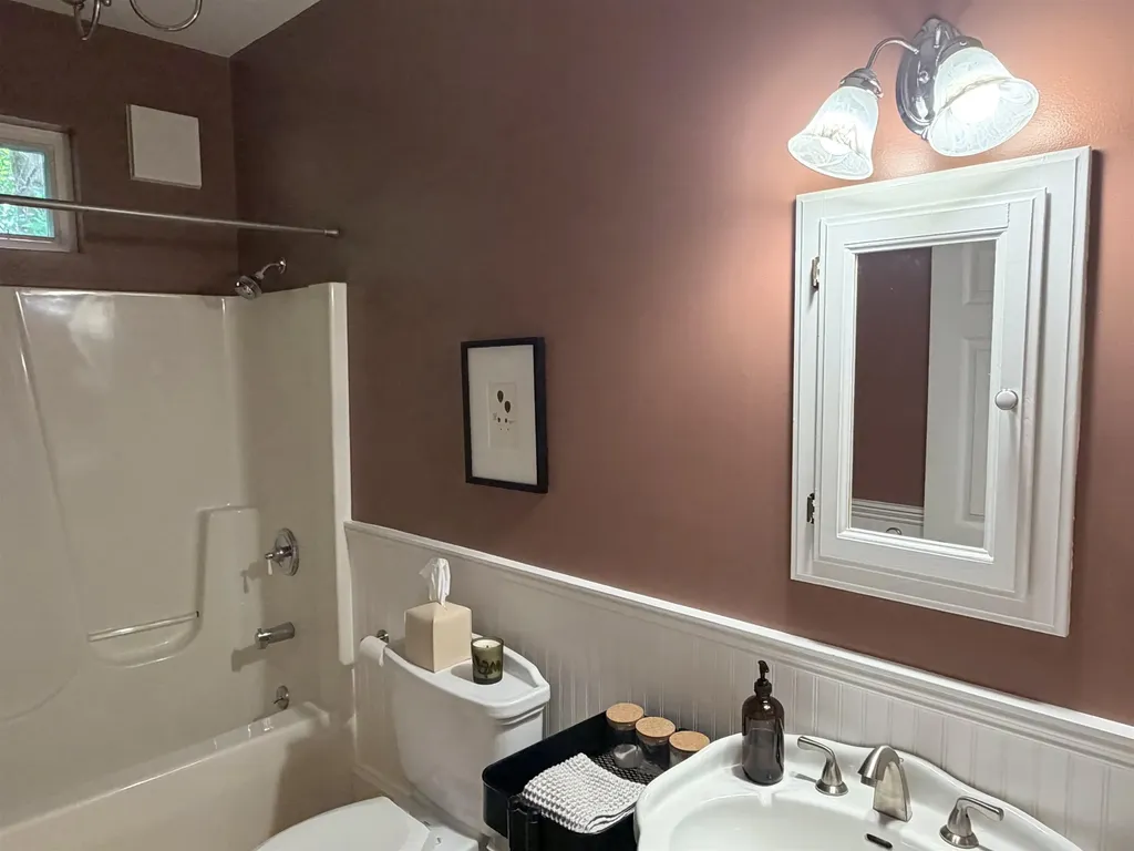 54 Muirfield Road Burlington VT 05408