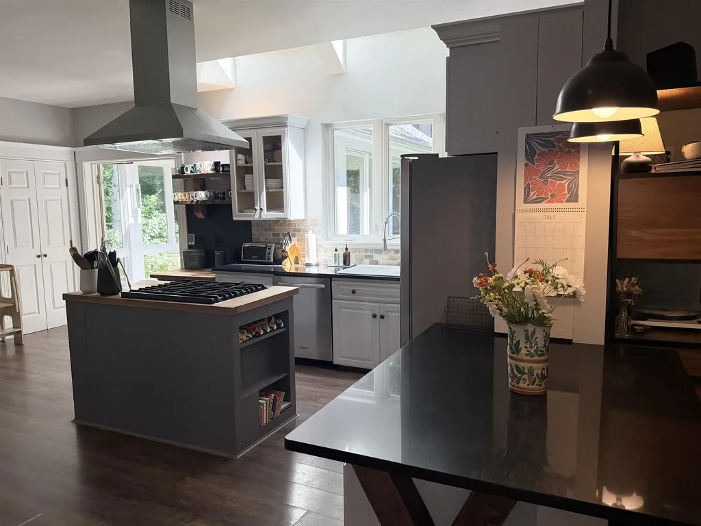 54 Muirfield Road Burlington VT 05408