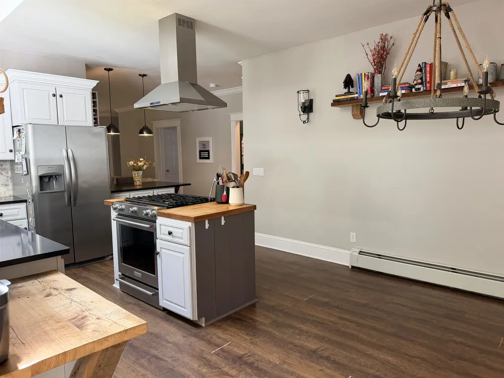 54 Muirfield Road Burlington VT 05408