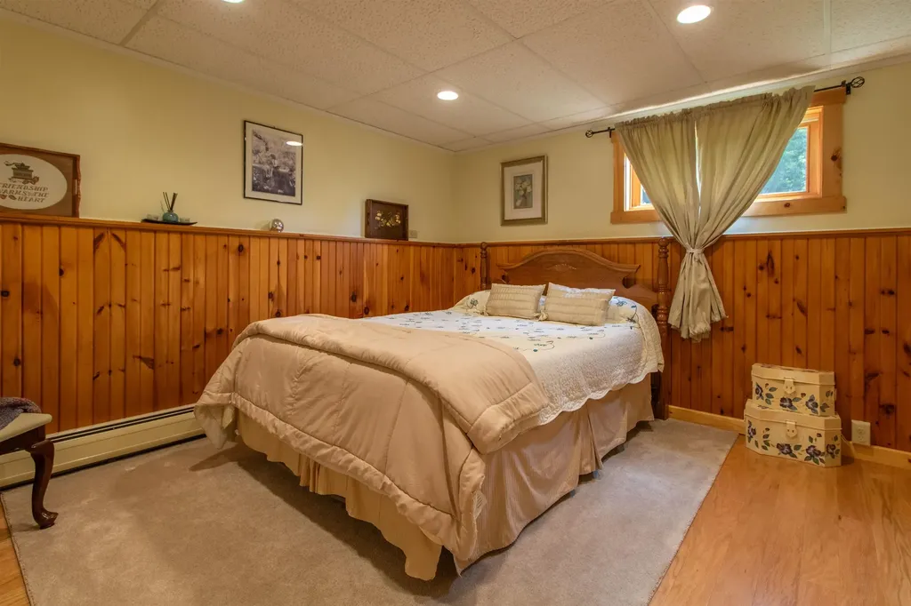 190 Lakeview Drive Derby VT 05855
