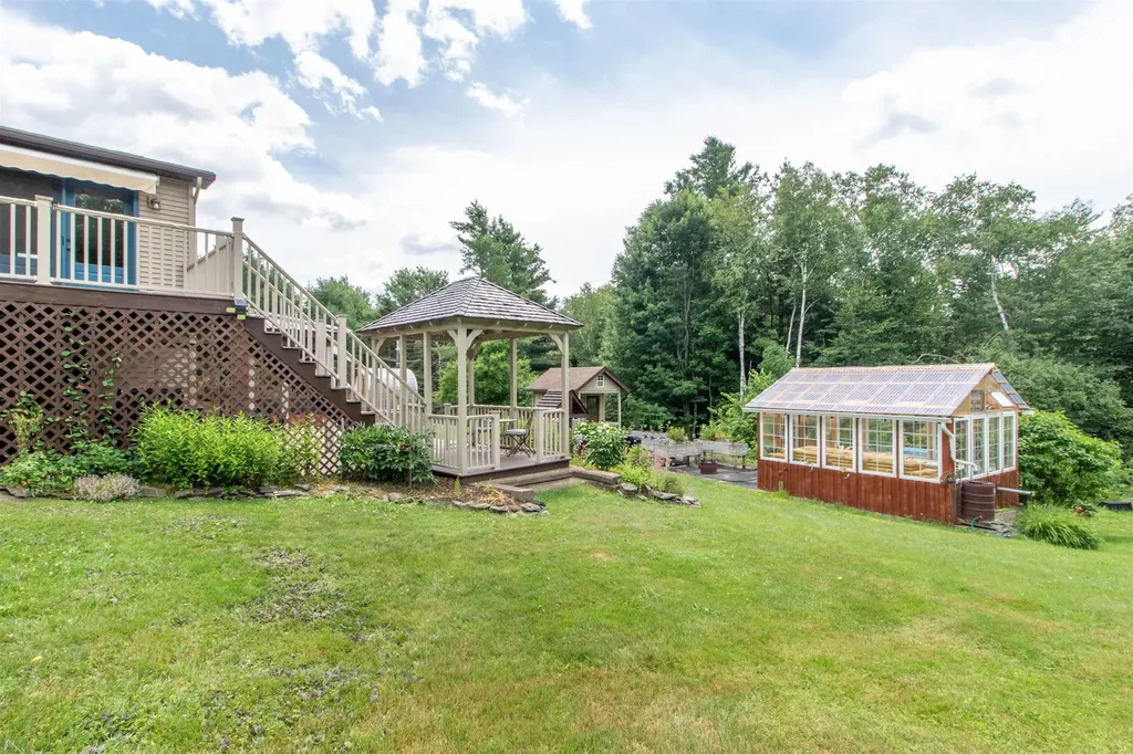 190 Lakeview Drive Derby VT 05855