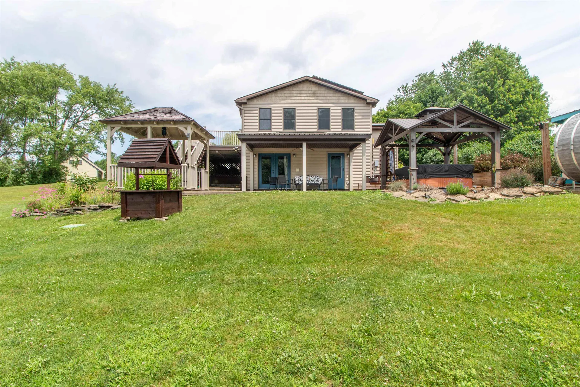 190 Lakeview Drive Derby VT 05855