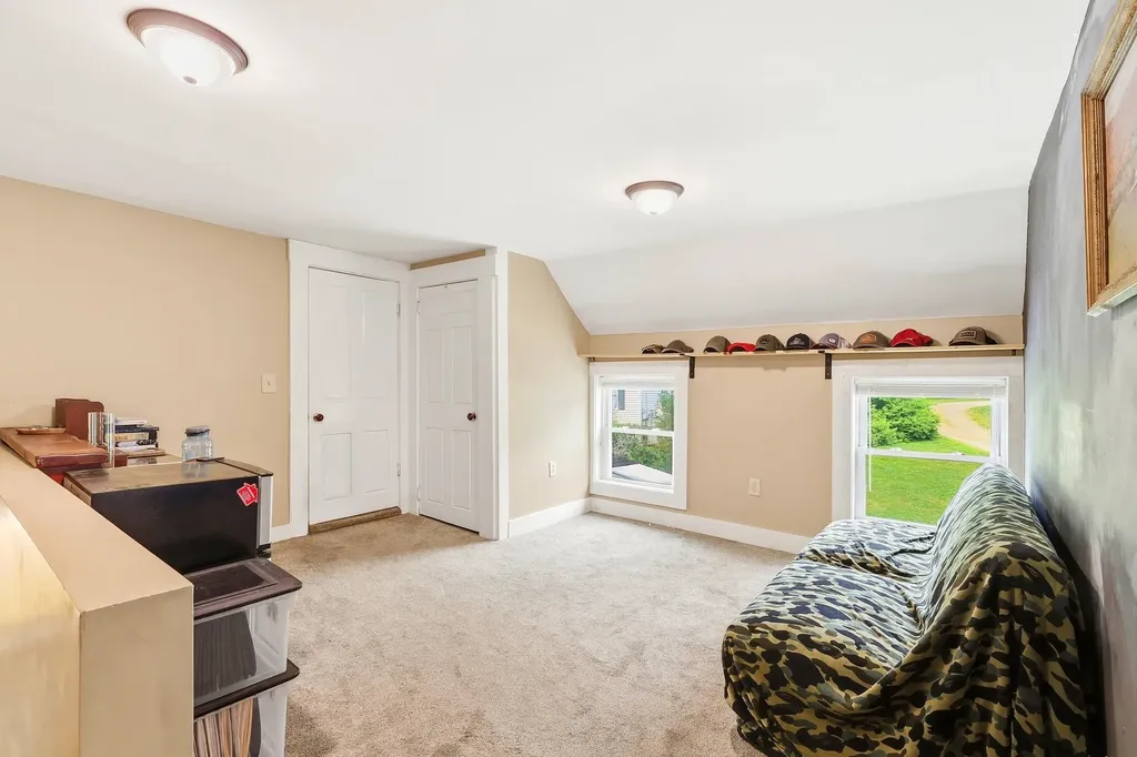 23 Watson Street Pittsfield NH 03263