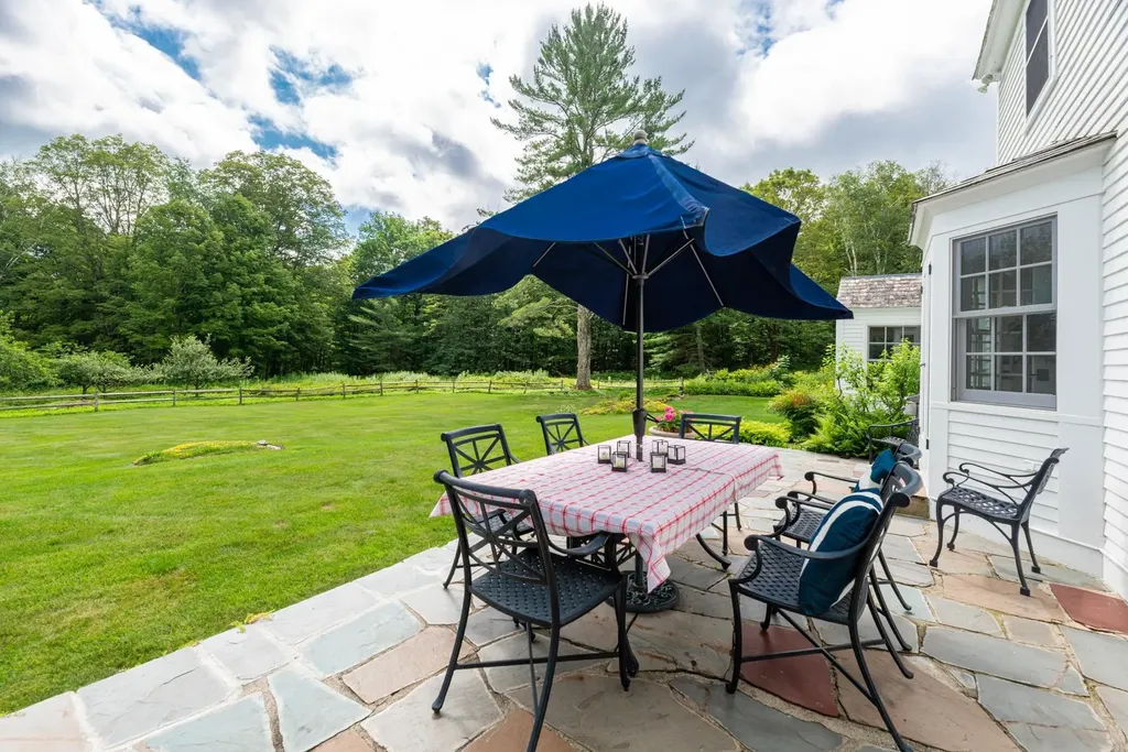 81 Fern Hill Dorset VT 05251