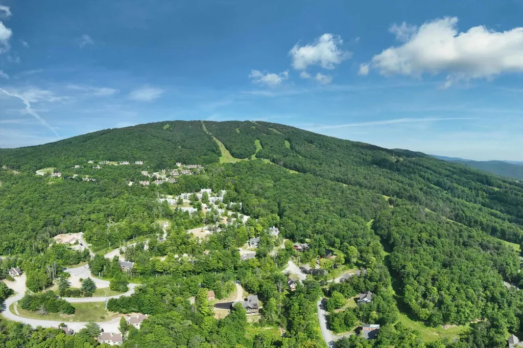 38 Rimrock Road Ludlow VT 05149