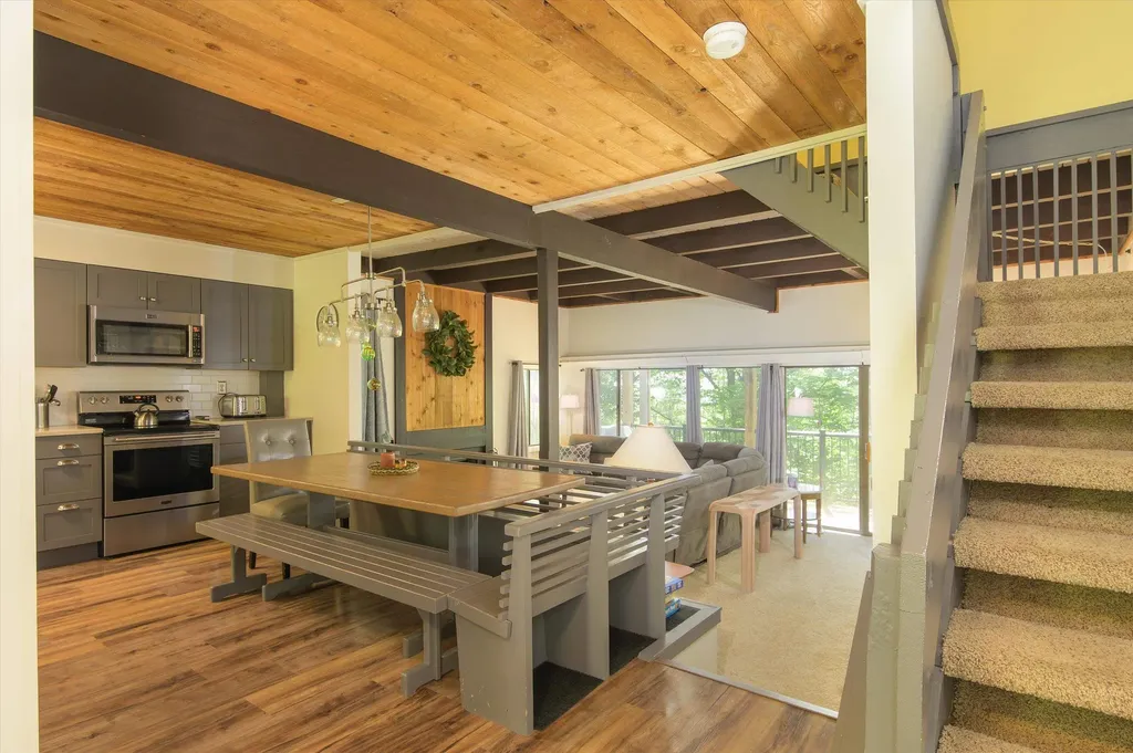 38 Rimrock Road Ludlow VT 05149