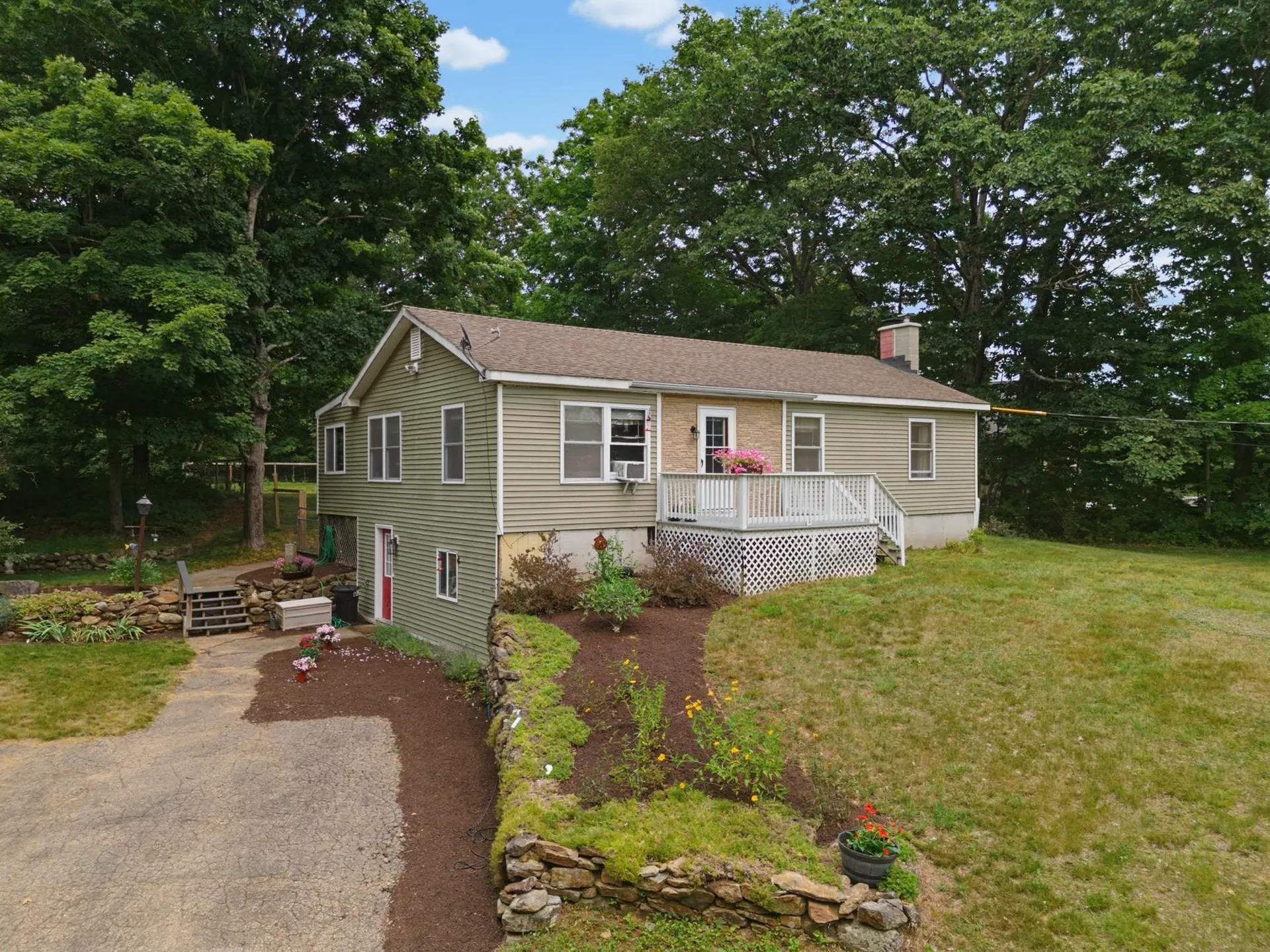 369 Nh Route 140 Gilmanton NH 03237