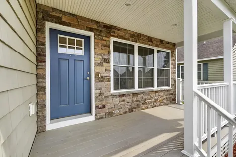 27 Leybridge Drive Hudson NH 03051-3278
