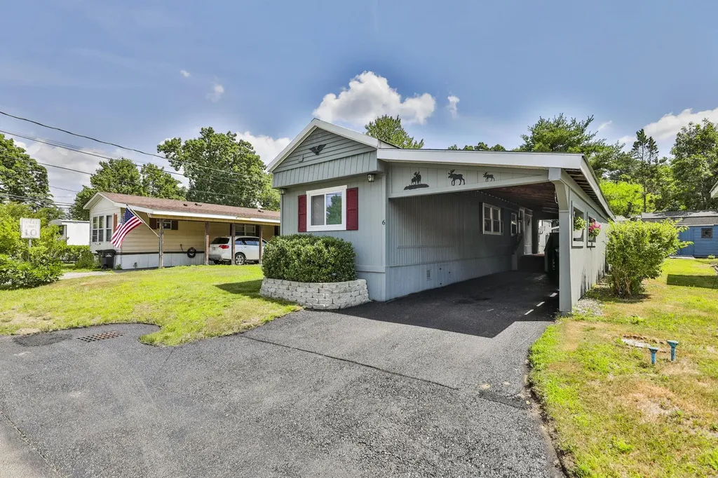 6 Cottonwood Lane Merrimack NH 03054